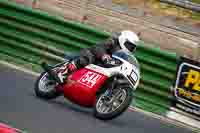 Vintage-motorcycle-club;eventdigitalimages;mallory-park;mallory-park-trackday-photographs;no-limits-trackdays;peter-wileman-photography;trackday-digital-images;trackday-photos;vmcc-festival-1000-bikes-photographs